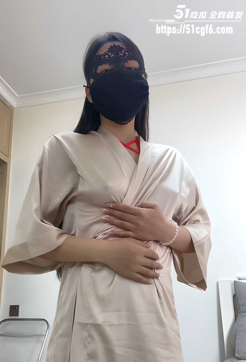 推特极品少妇优优道具自慰 1 推特极品少妇优优道具自慰 1
