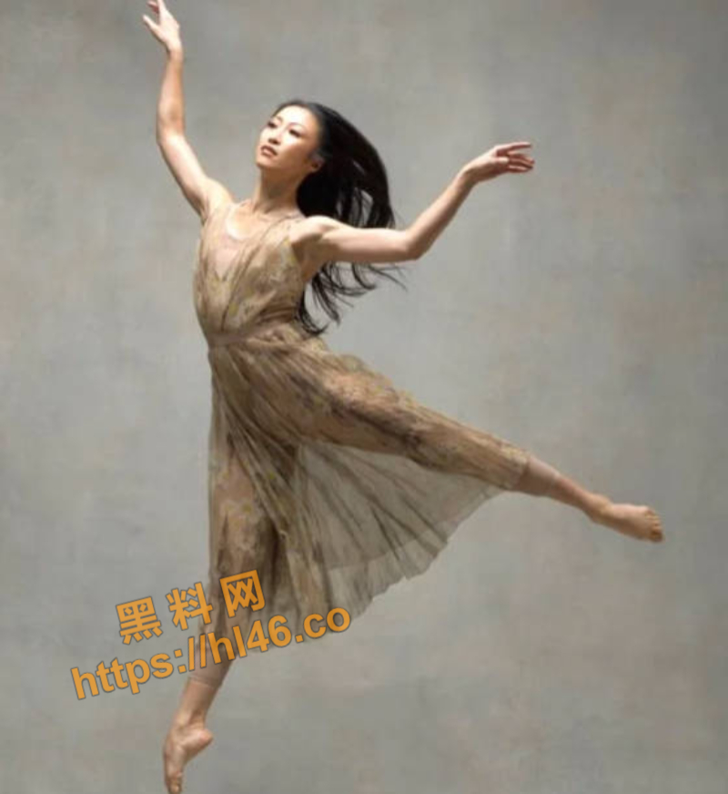 我叫孙静，今年40岁了，由于长年坚持锻炼，身体依然丰满！