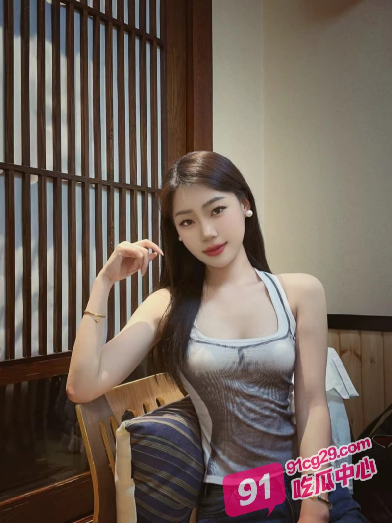 山东少妇 林青 资金紧张签下裸贷 下款之时自愿献逼 酒店上演3P大战！ 配图2
