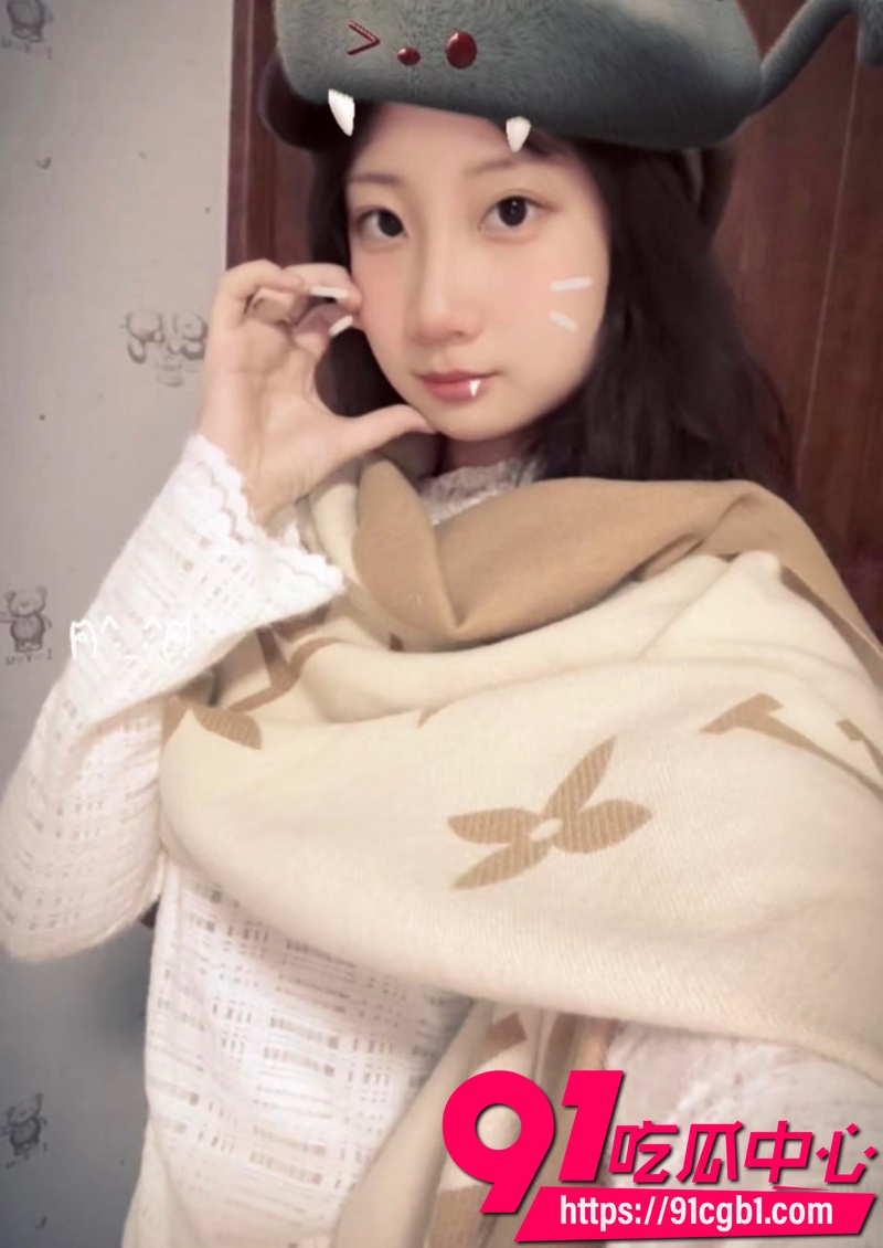 保定学院外语系双小母狗江晚晚和闺蜜 3P实录轮流被干到腿软精液混淫水直流 口交骑乘后入房间激战2
