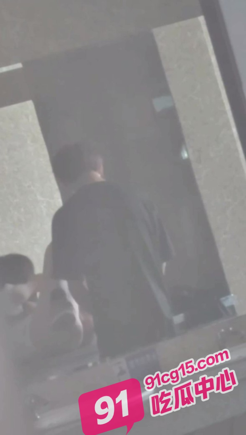 A_2.jpg