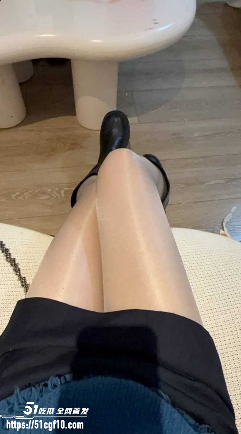 罗湖19岁嫩妹柳映琪性爱视频06 罗湖19岁嫩妹柳映琪性爱视频06