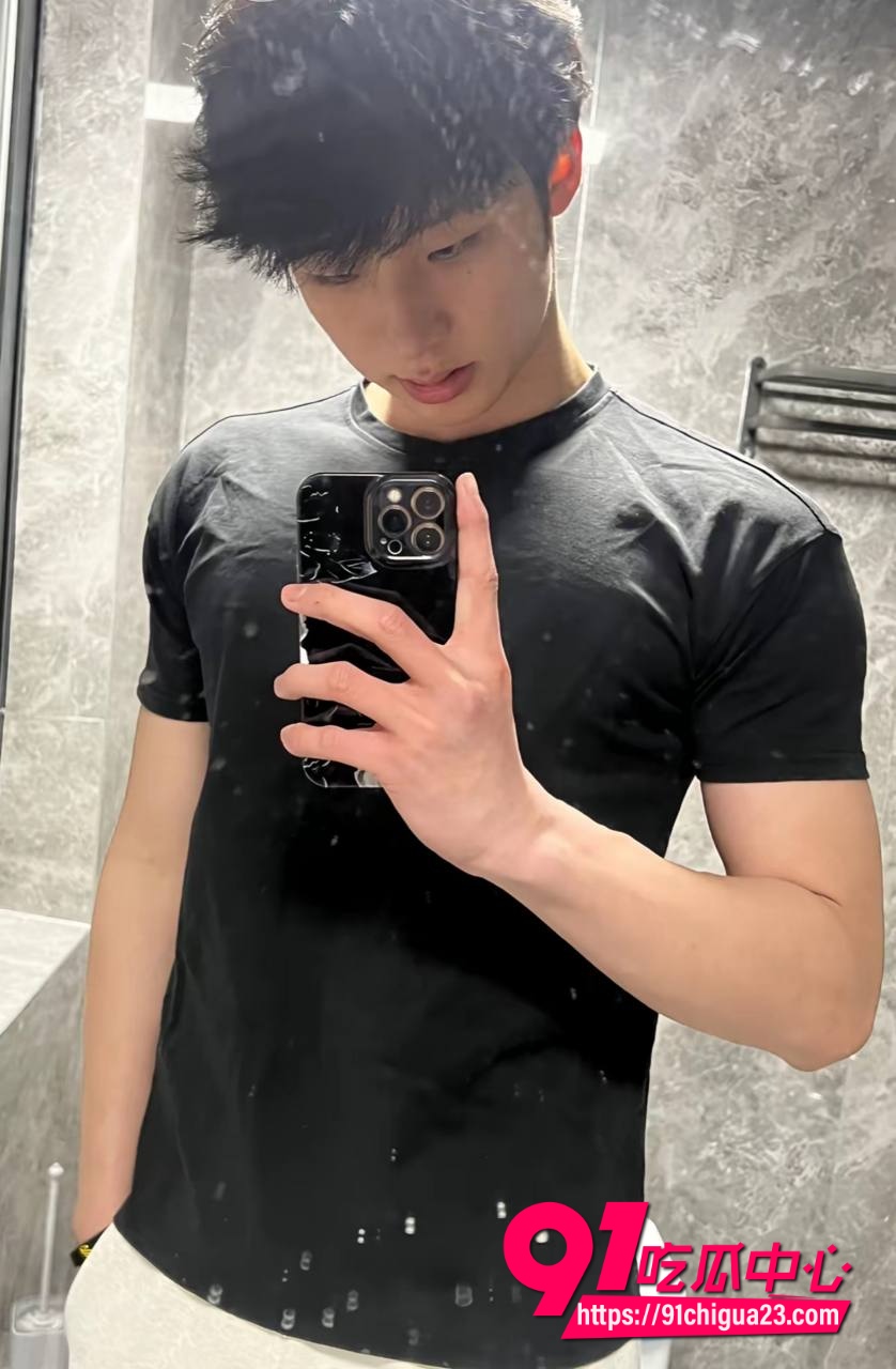 网友曝光北外渣男谭某网名curry35