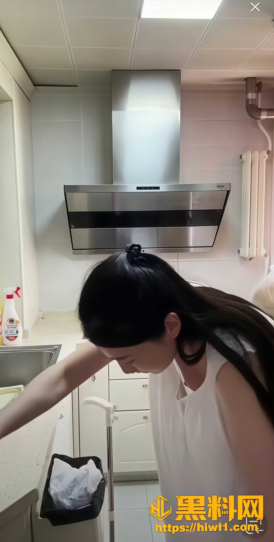 用户求瓜 抖音网红主播 闪现露点大合集 多位高颜值主播露点瞬间 画面香艳诱人无比