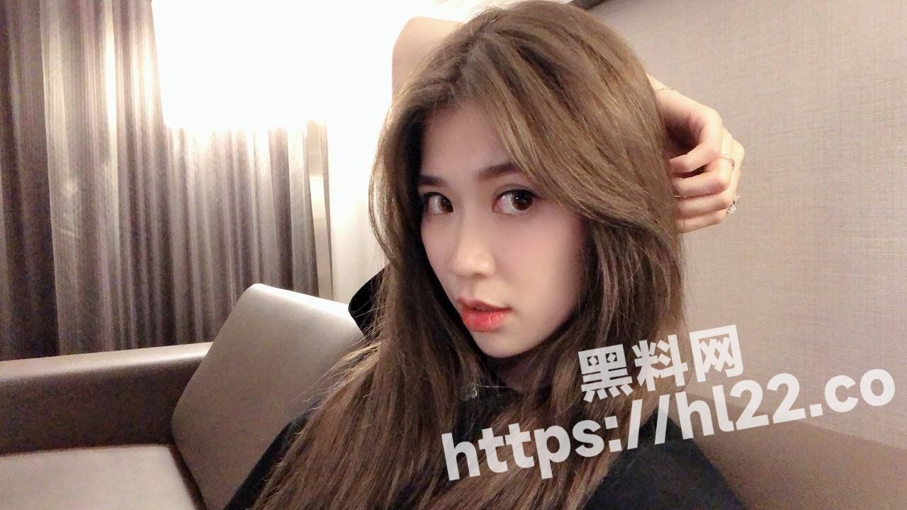 超有气质的少妇背着老公去约炮～平时老公喂不饱只能让男主的鸡吧来满足！