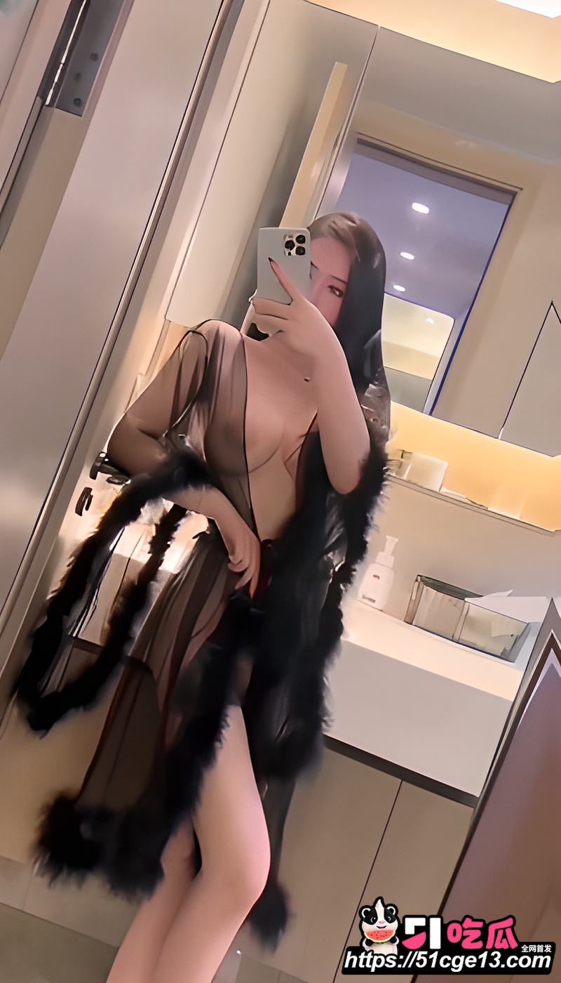 抖音网红 不爱笑的赛琳 情趣写真私拍 5 抖音网红 不爱笑的赛琳 情趣写真私拍 5