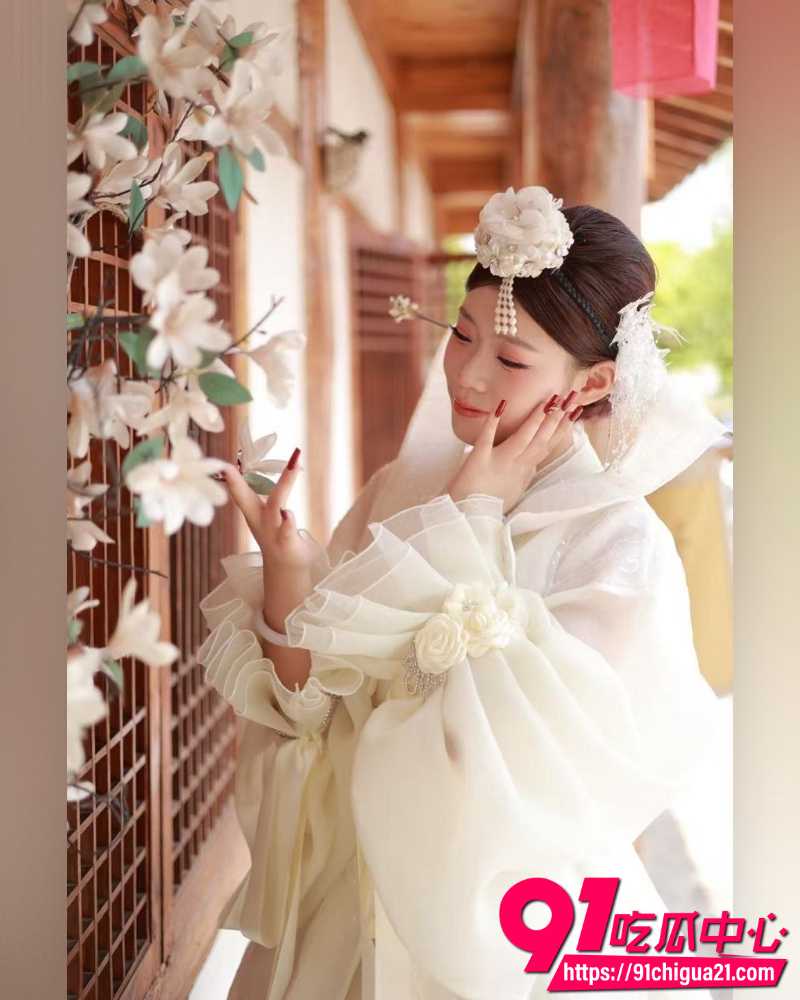 清纯嫩妹王若冰 3