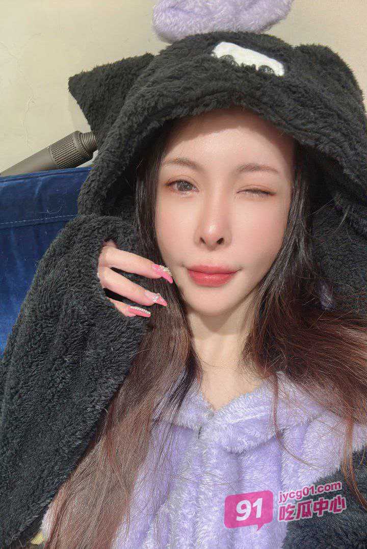 巨乳御姐翁雨澄新作 被捆绑虐待淫叫的样子真诱人！ 配图