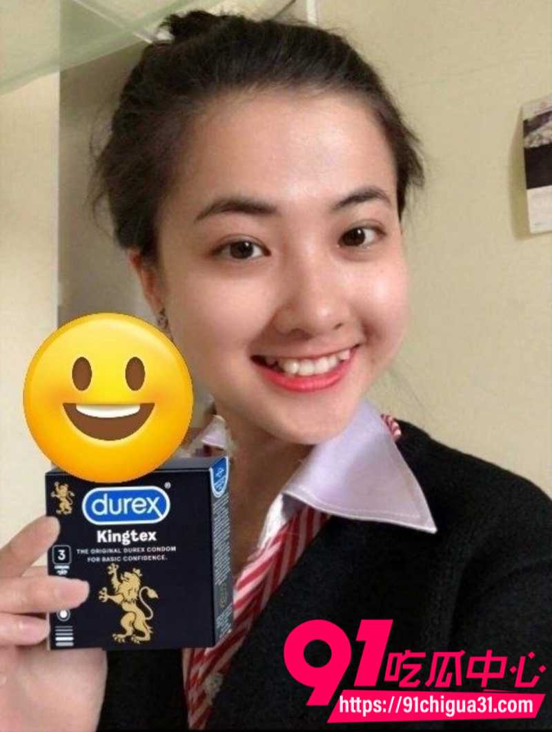 瓜友投稿越南技商银行女职员被副行长潜规则操哭2 瓜友投稿越南技商银行女职员被副行长潜规则操哭2