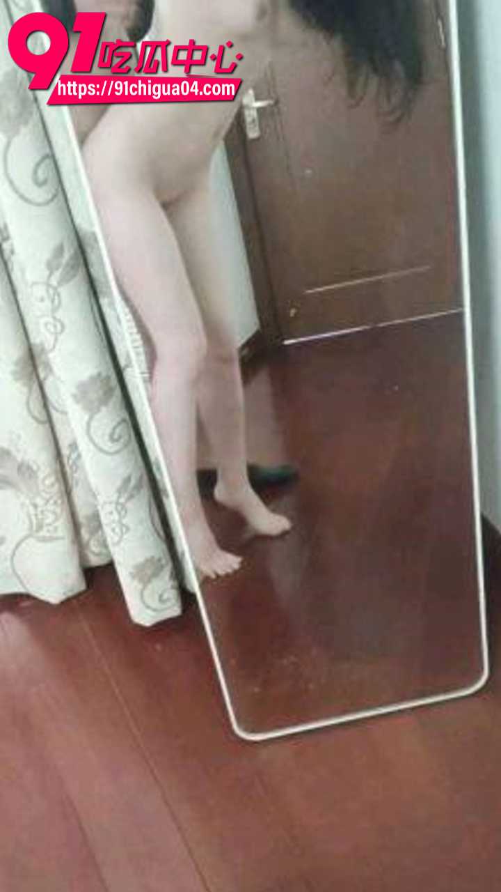 趁老婆睡觉,鬼父夜潜18岁女儿卧室,疯狂的蹂躏女儿嫩胸和嫩穴9 趁老婆睡觉,鬼父夜潜18岁女儿卧室,疯狂的蹂躏女儿嫩胸和嫩穴9