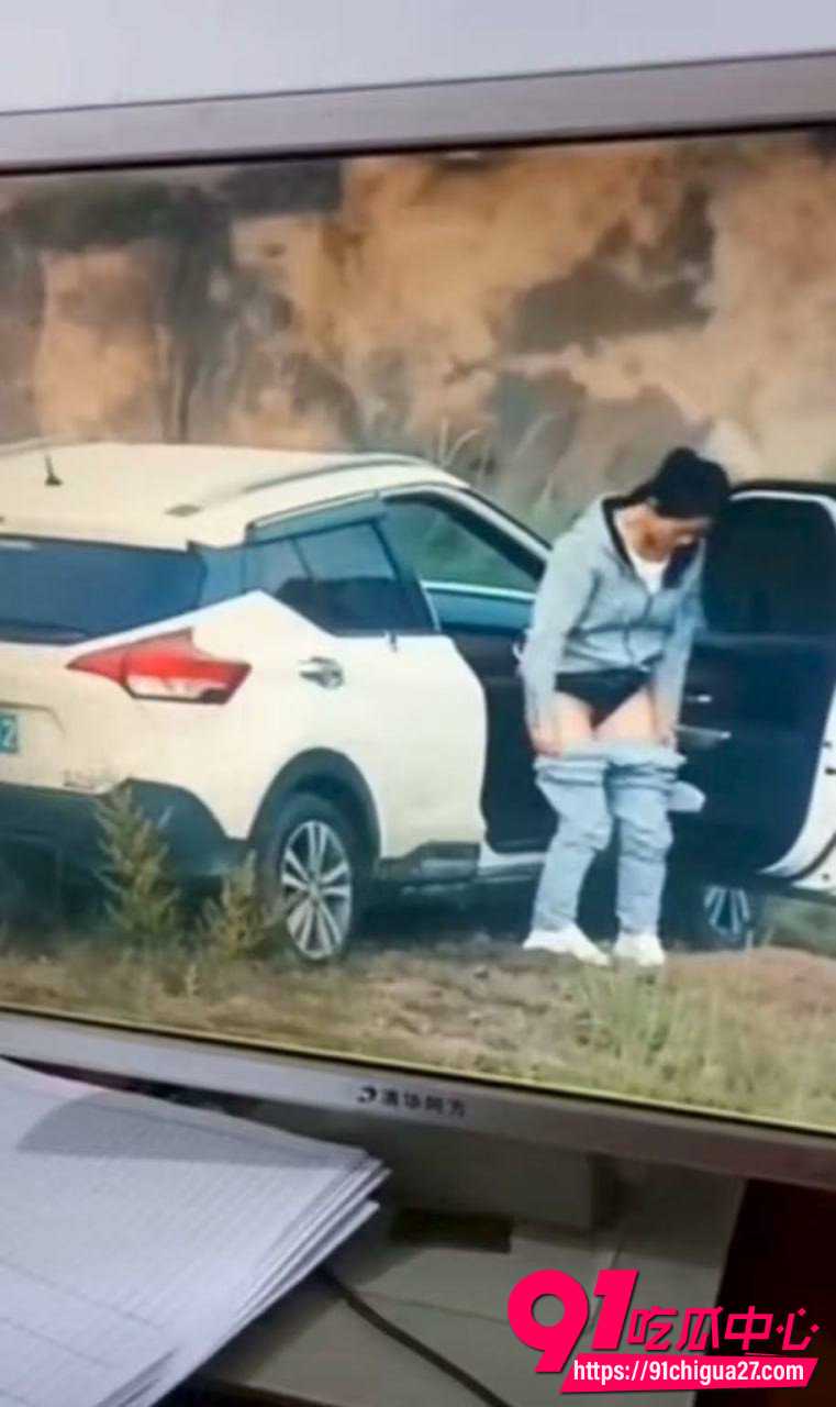 车牌8C5526