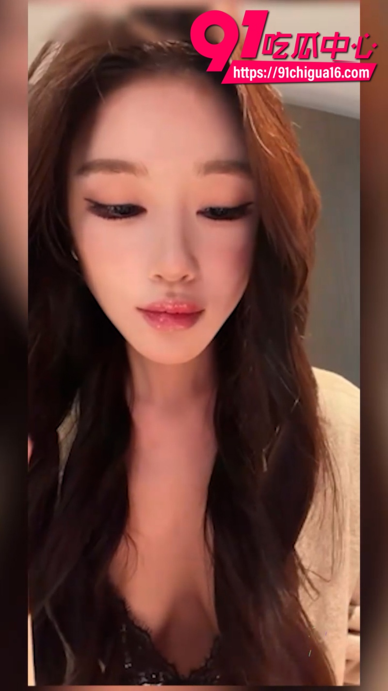 抖音快手各大女网红走光闪现合集1 抖音快手各大女网红走光闪现合集1