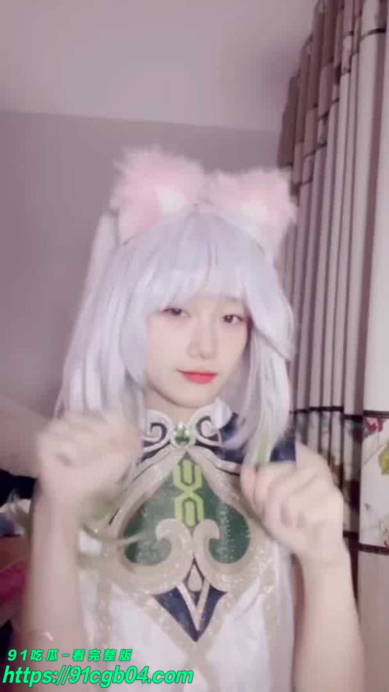 顶级反差嫩妹 稚气的外表下却双穴齐开 粉屄极致诱惑 全程高潮迭起 羞涩与放纵反差强烈