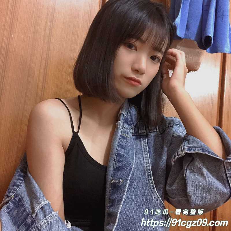 台湾情侣泄密3素材水印版