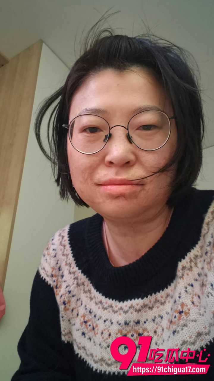 百万女权博主菜刀曦曦深夜放话2 百万女权博主菜刀曦曦深夜放话2