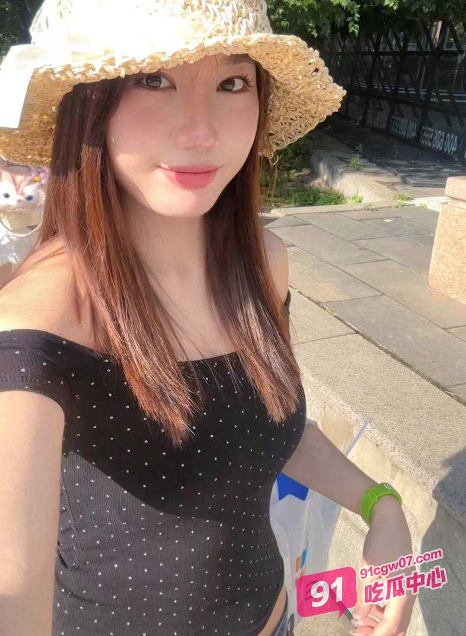 《稀缺精品资源》私密猎奇圈付费重磅视频 死猪玩系列第二期之强势女上司被迷奸!