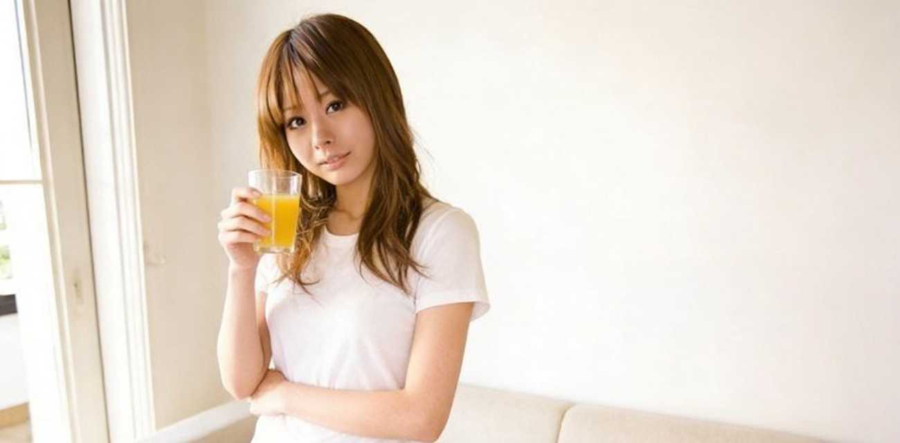 日本AV推荐 原版经典接线员惠美梨淫荡热线 带你欲罢不能的高潮体验!