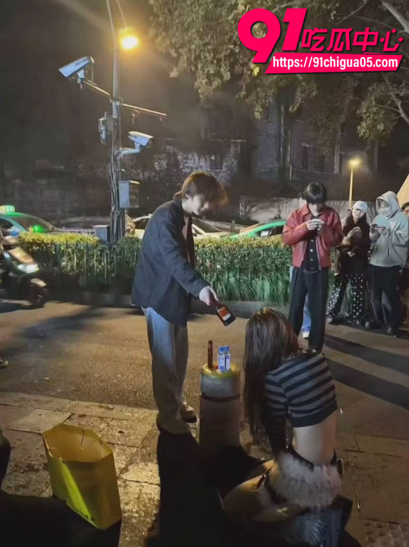 杭州BPM酒吧当街捉奸6 杭州BPM酒吧当街捉奸6