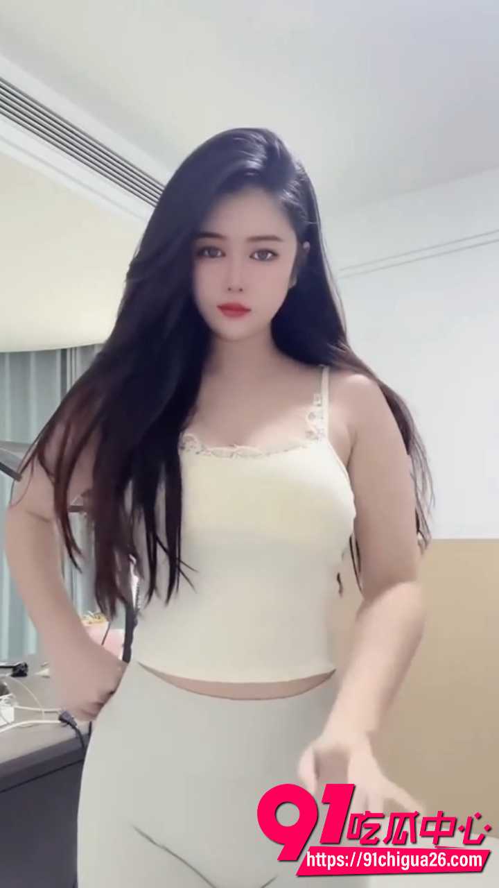 快手网红1V1裸舞自慰4 快手网红1V1裸舞自慰4
