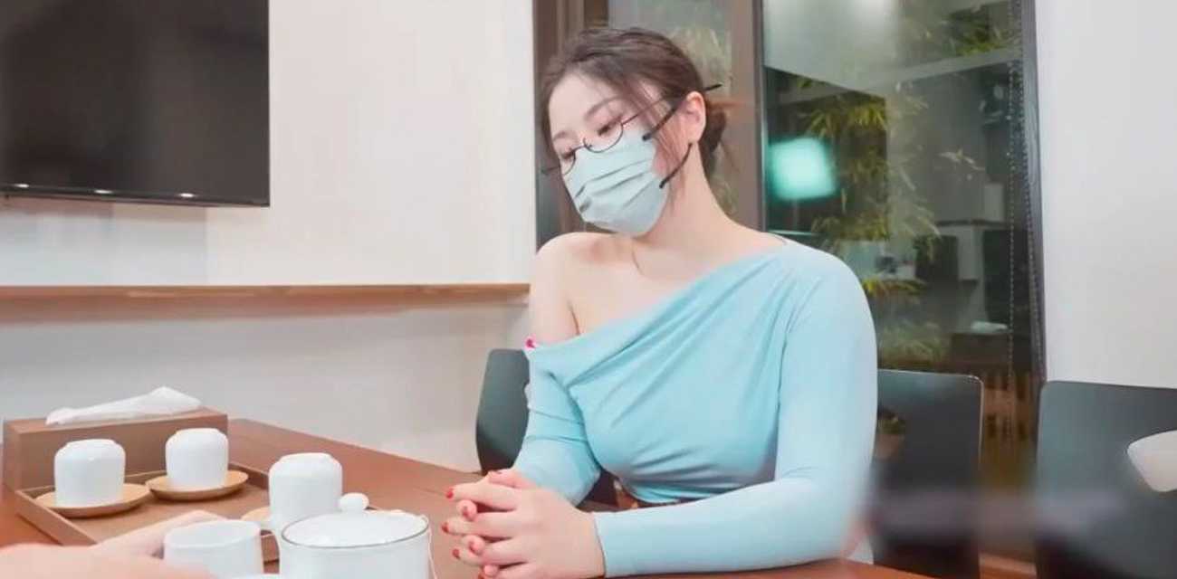 台北娜娜 9月份最新付费作品 满足你对反差教师的淫荡幻想