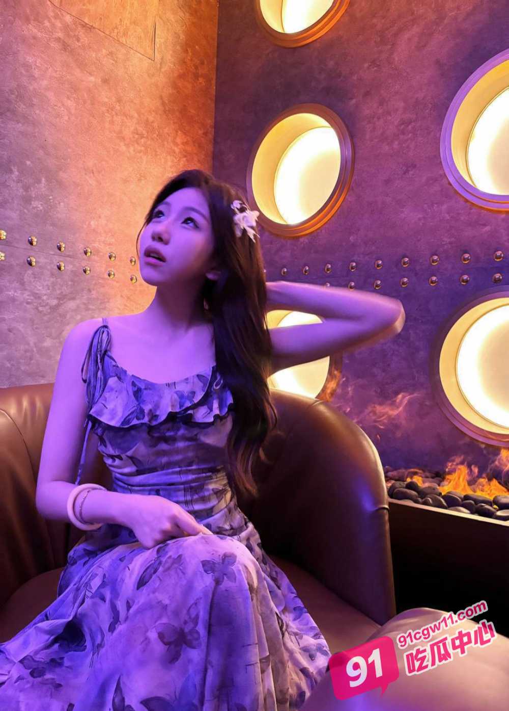 乱伦之姐姐的奶味～与发情姐姐许久未见 牛仔裤都来不及脱就体验禁忌性爱 配图3