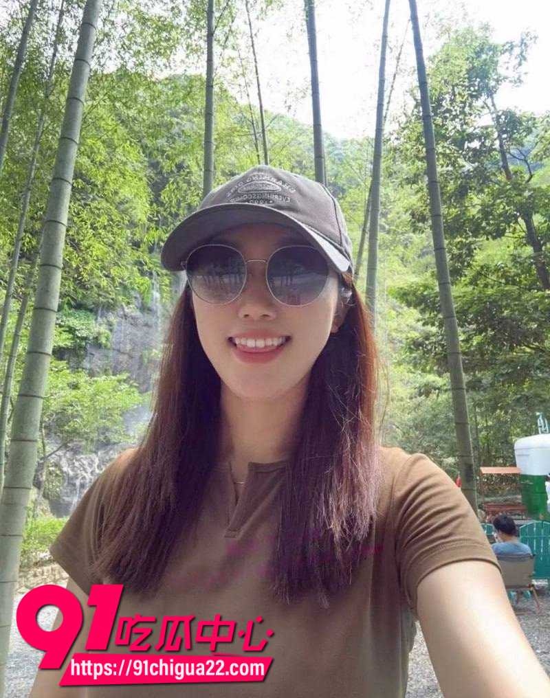 抖音男网红厉老二婚内出轨被原配怒撕14
