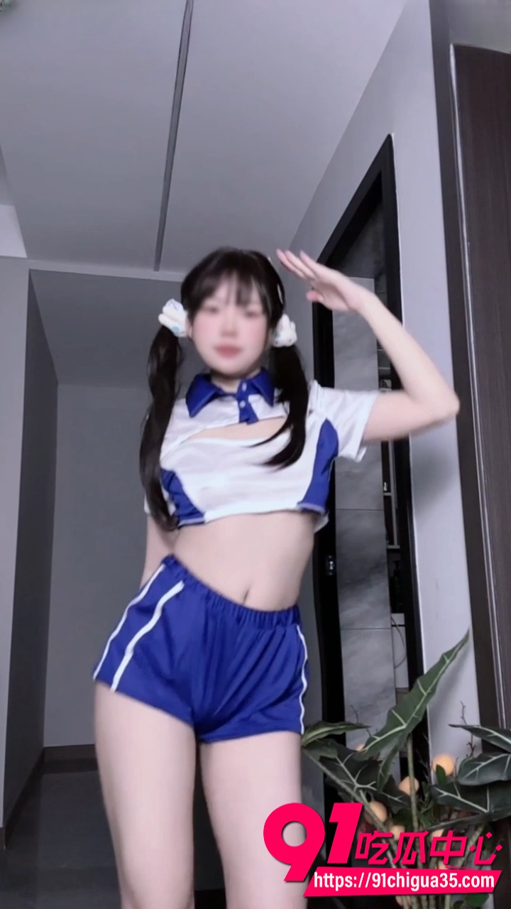 推特福利姬小仙云付费定制2