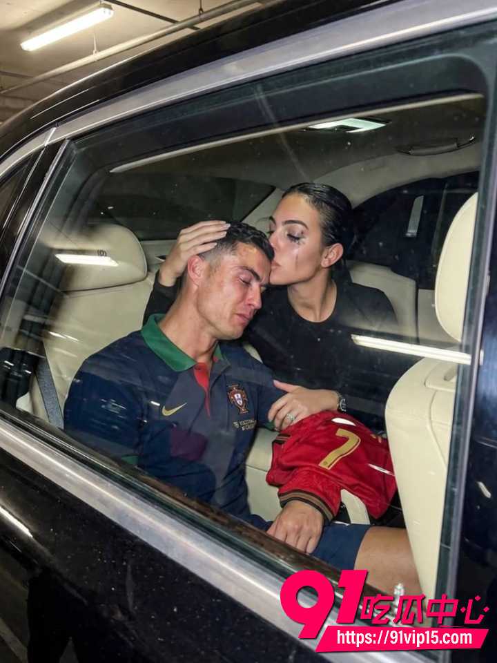 C罗泪别世界杯5 C罗泪别世界杯5