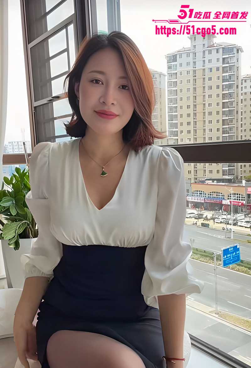 极品网红少妇落日也很美好自慰福利 2 极品网红少妇落日也很美好自慰福利 2