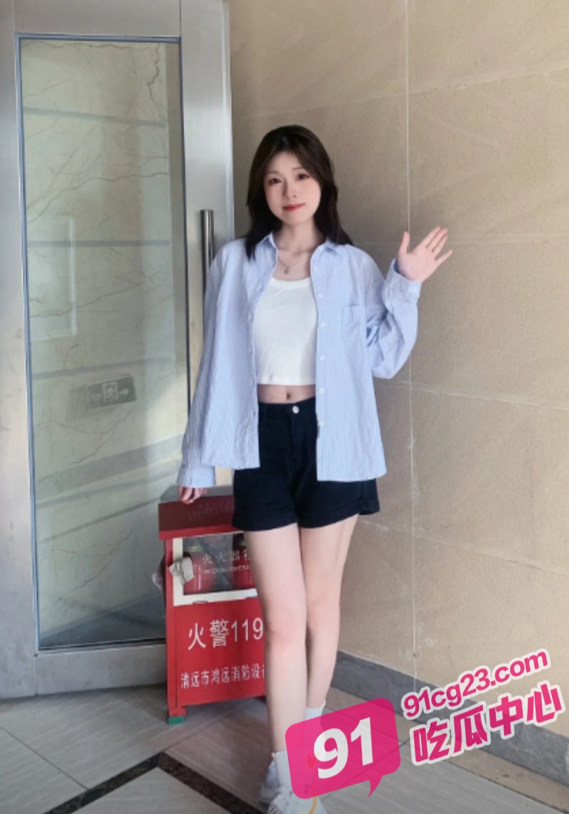 学生妹调教进食 苏州职业学院张雯 被调教边做爱边吃薯条！ 配图2