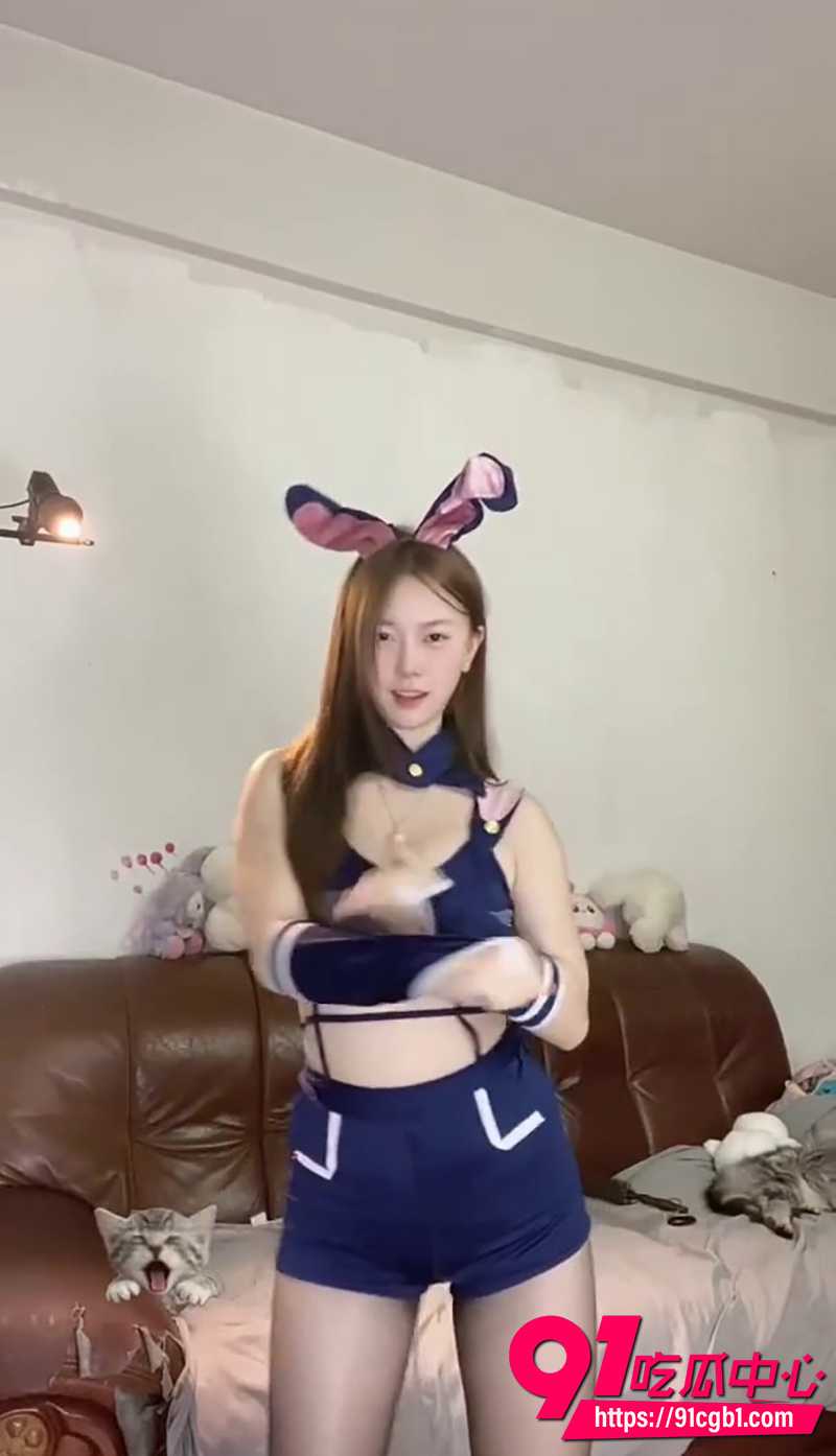 B站主播夏竹s 3