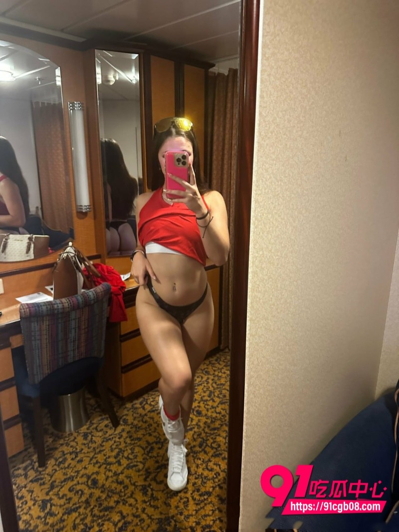 ZoeyAva 拉丁邻家少女 OnlyFans独奏自慰与硬核性爱15