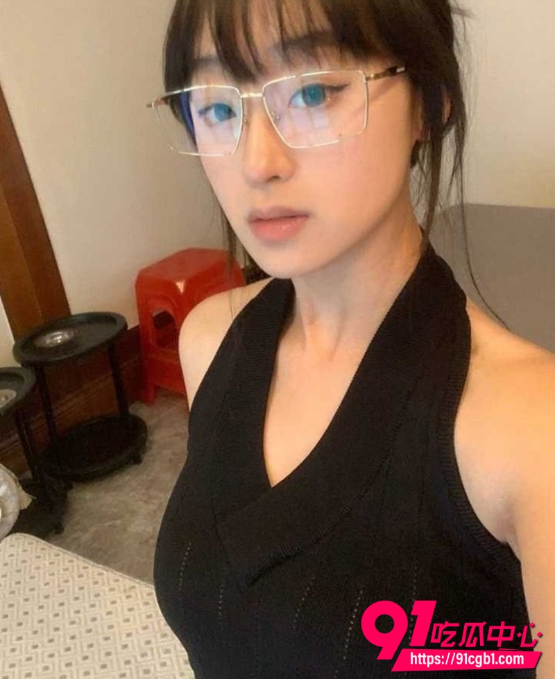 眼镜妹范黎SMMSMM3 眼镜妹范黎SMMSMM3