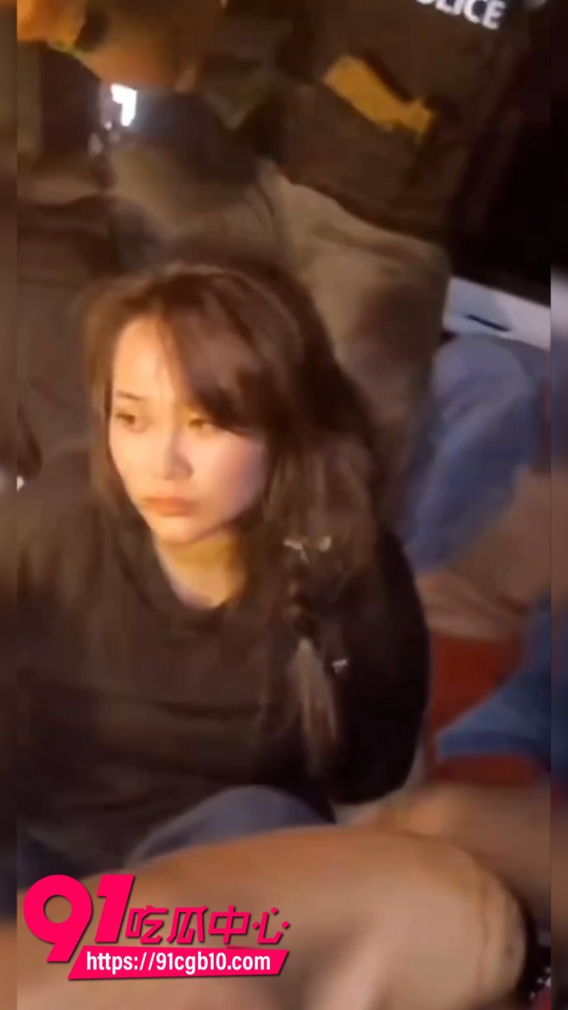 柬埔寨劫囚案现场一女子劫走6名囚犯12 柬埔寨劫囚案现场一女子劫走6名囚犯12