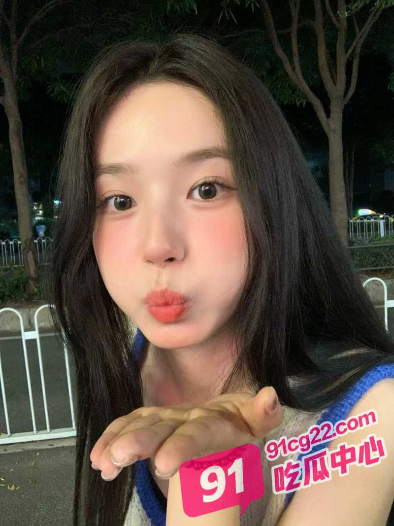 同学聚会之再见初恋 情到深处厕所干一炮 只是你已风情万种！