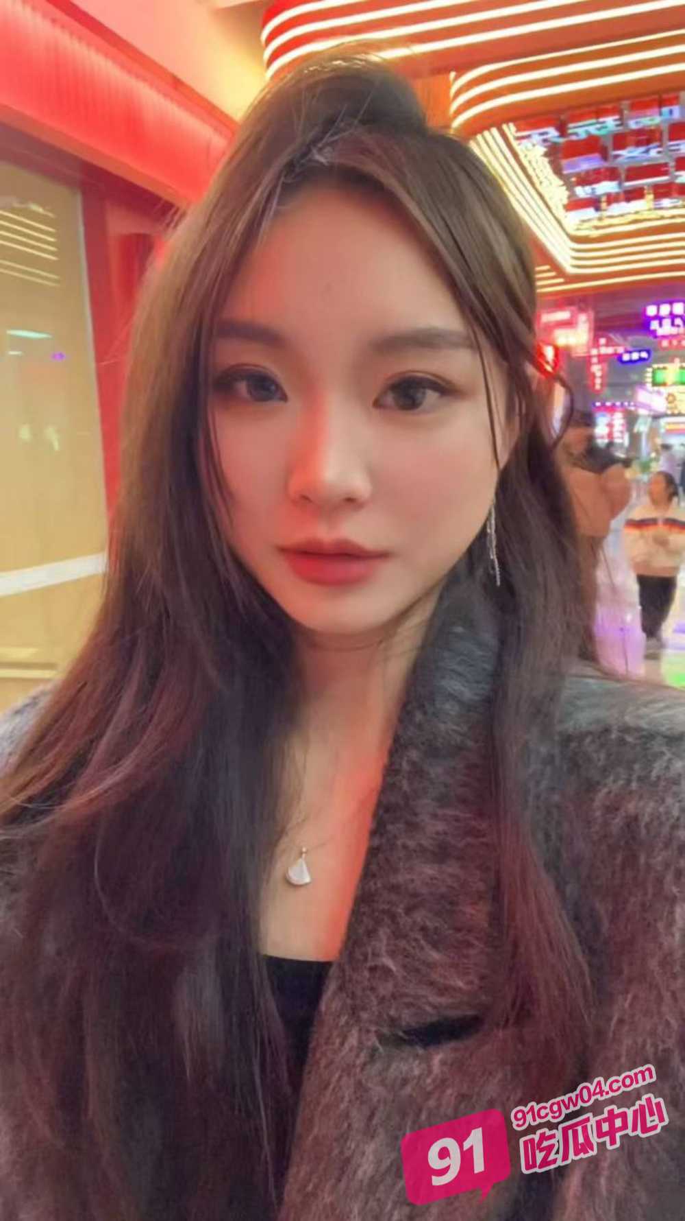 不羡鸳鸯不羡仙 又是羡慕泡良大神的一天 与美女酒店阳台刺激做爱！ 配图2