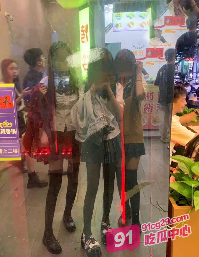 父女乱伦~女儿从老家回来后变得十分主动 全程精彩刺激对白!