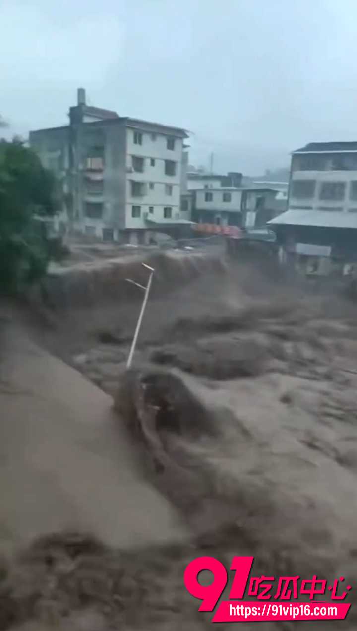 乐山马边彝族自治县暴雨引发山洪灾害6 乐山马边彝族自治县暴雨引发山洪灾害6