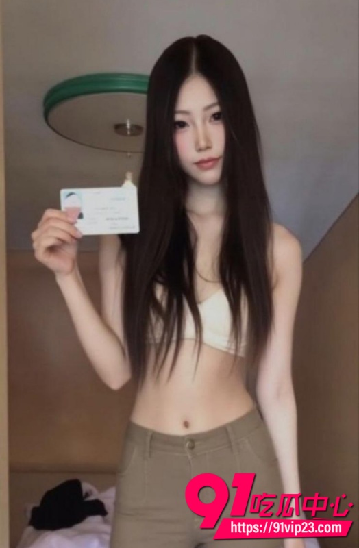 重庆反差大长腿张若曦 裸贷自拍曝光 金主嫌弃美颜过重直接公开M字腿自慰视频3 重庆反差大长腿张若曦 裸贷自拍曝光 金主嫌弃美颜过重直接公开M字腿自慰视频3