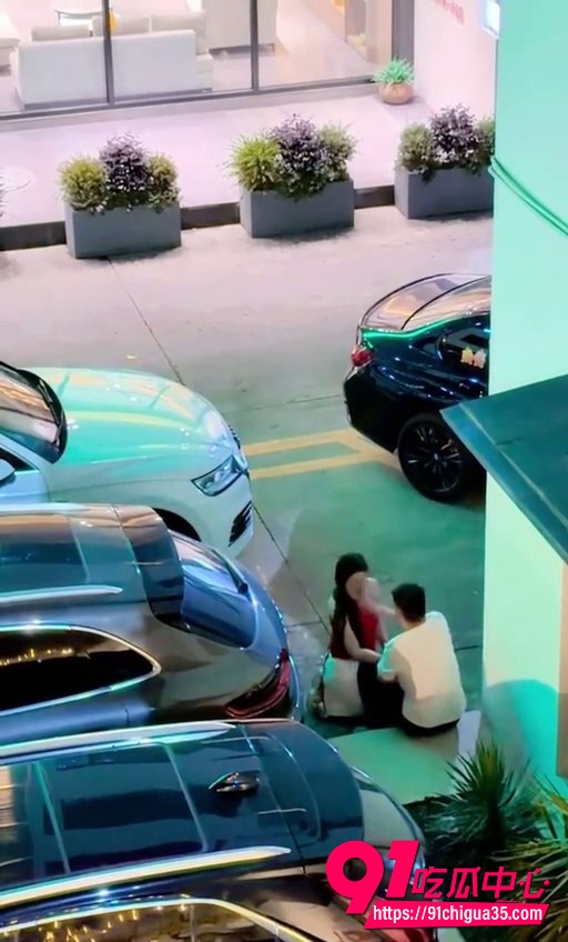 少妇出轨被抓现场5