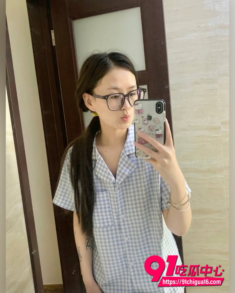河南南阳师范学院王玥 29