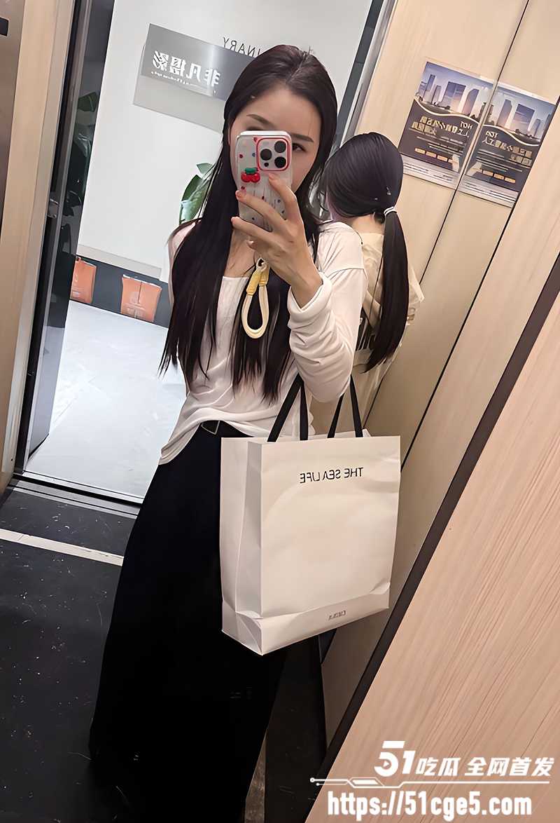 北京高颜值甜妹刘婷性爱视频曝光 4 拷贝 北京高颜值甜妹刘婷性爱视频曝光 4 拷贝