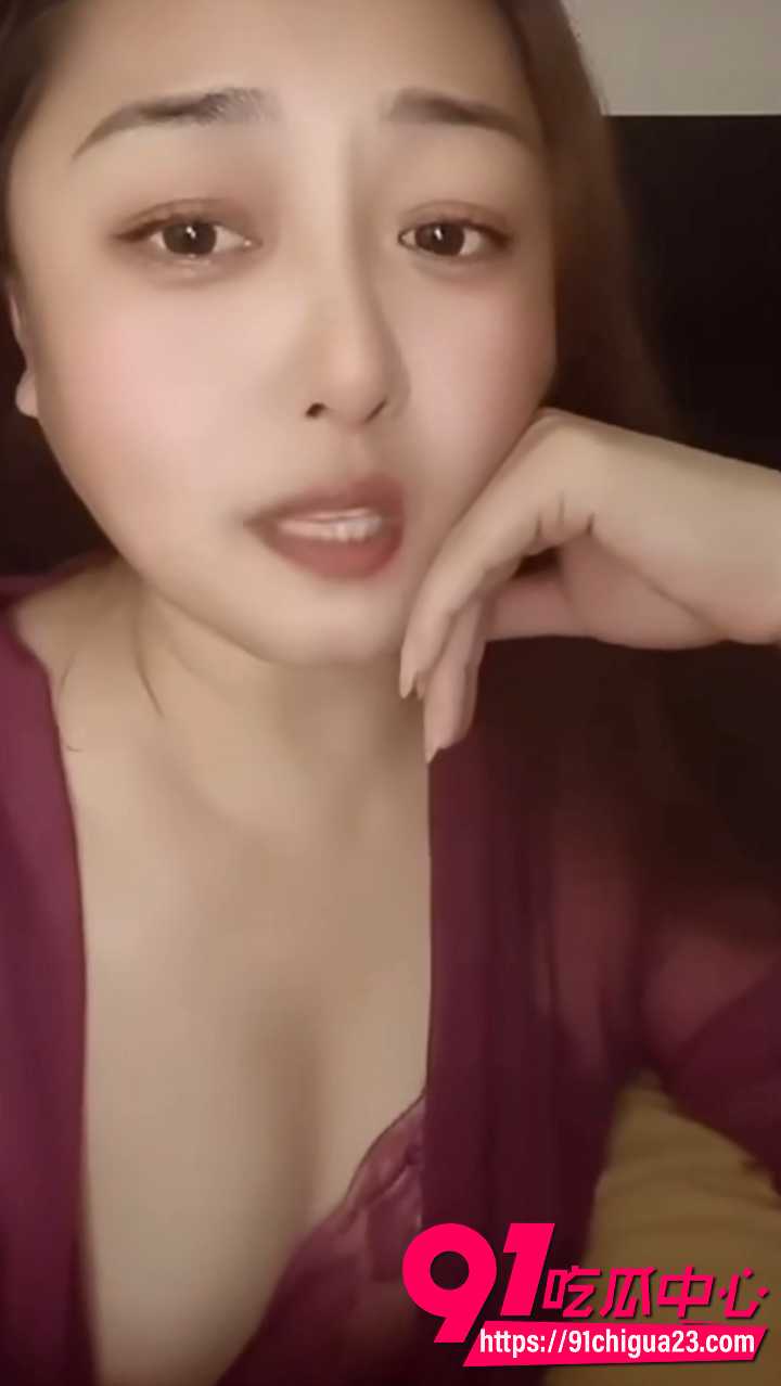 抖音网红闪现直播间内衣内裤走光露点5