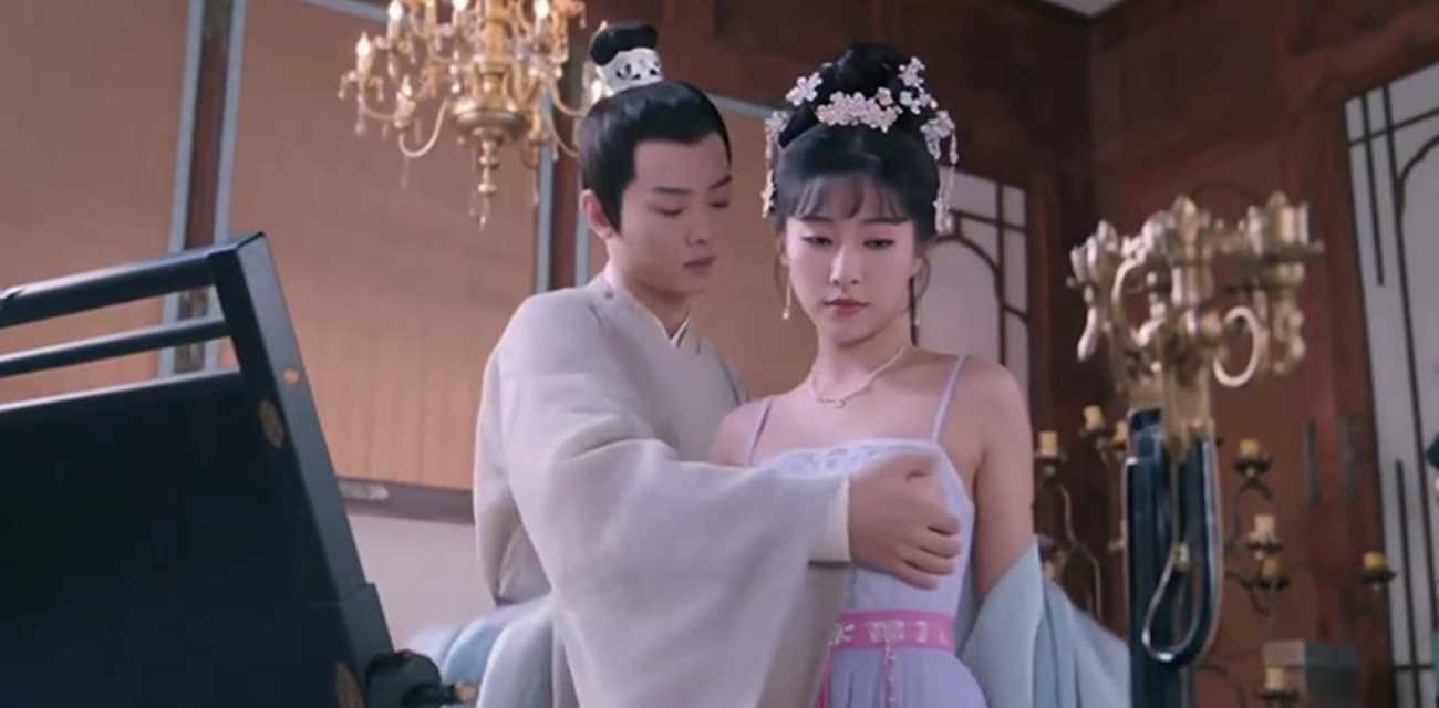 AI魔改花琉璃轶闻 孟子义苏梦芸古装激情缠绵 共浴露骨床戏画面极其淫荡！