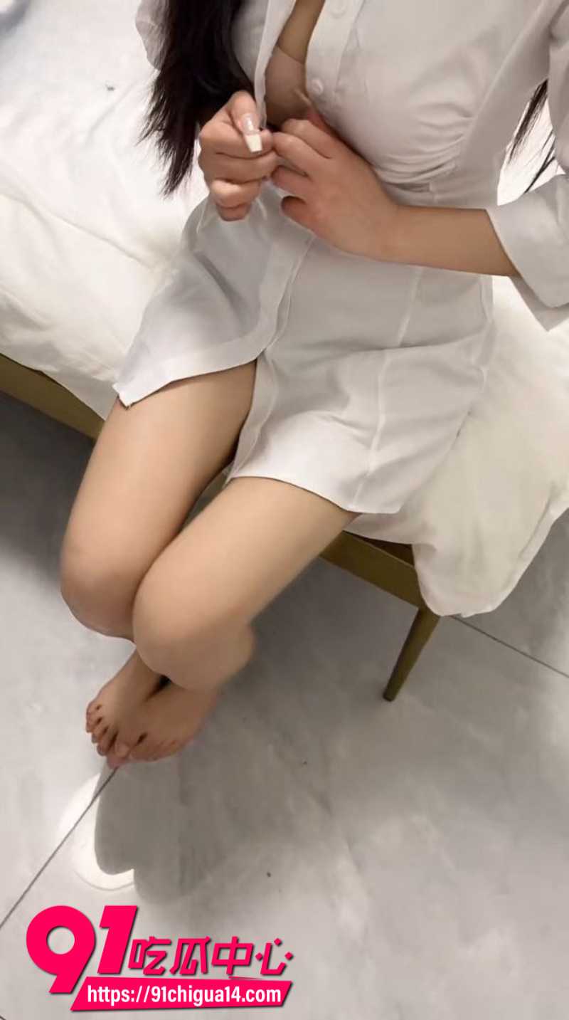 海角大神奶子即正义带妹妹在露台野战2 海角大神奶子即正义带妹妹在露台野战2