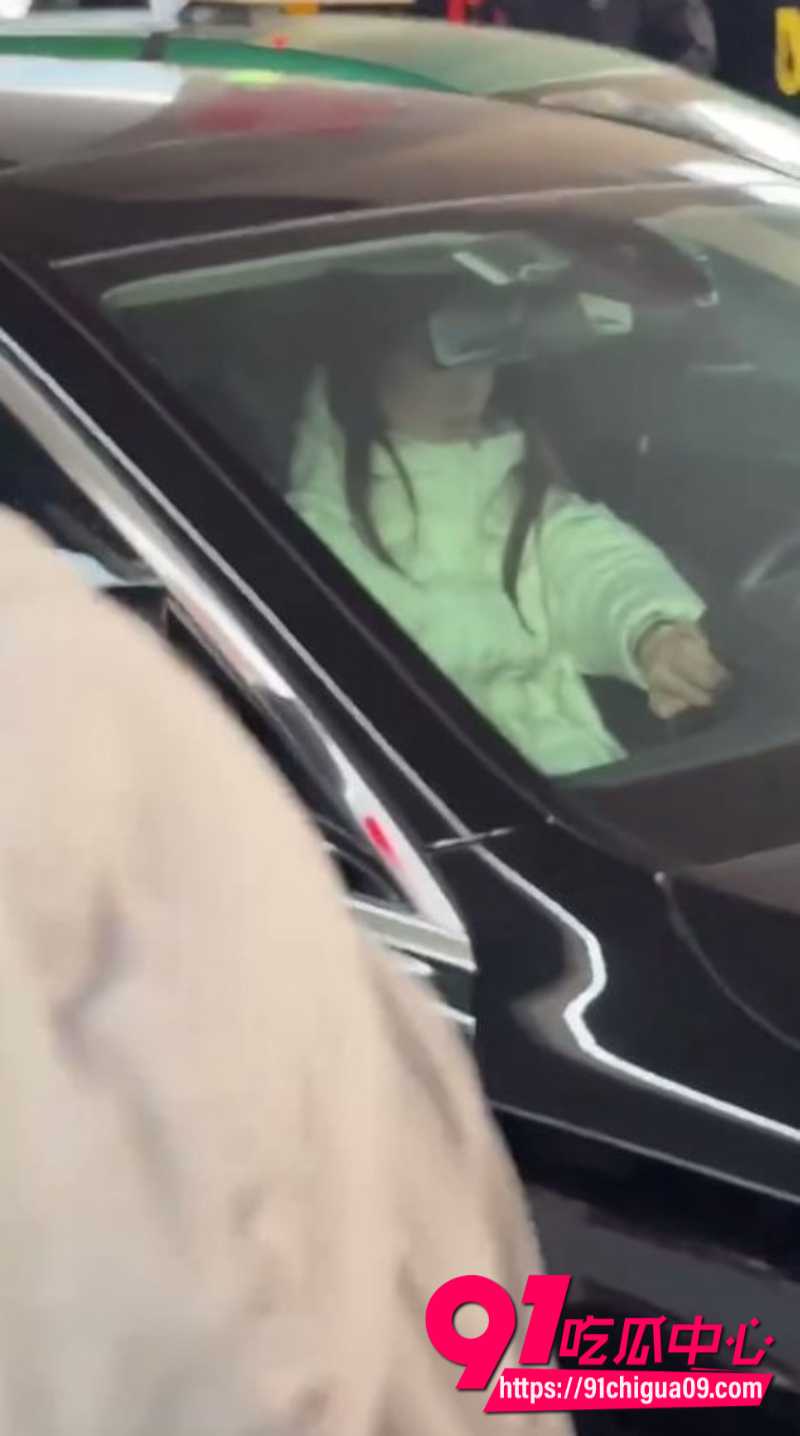 郑州奔驰哥出轨视频7