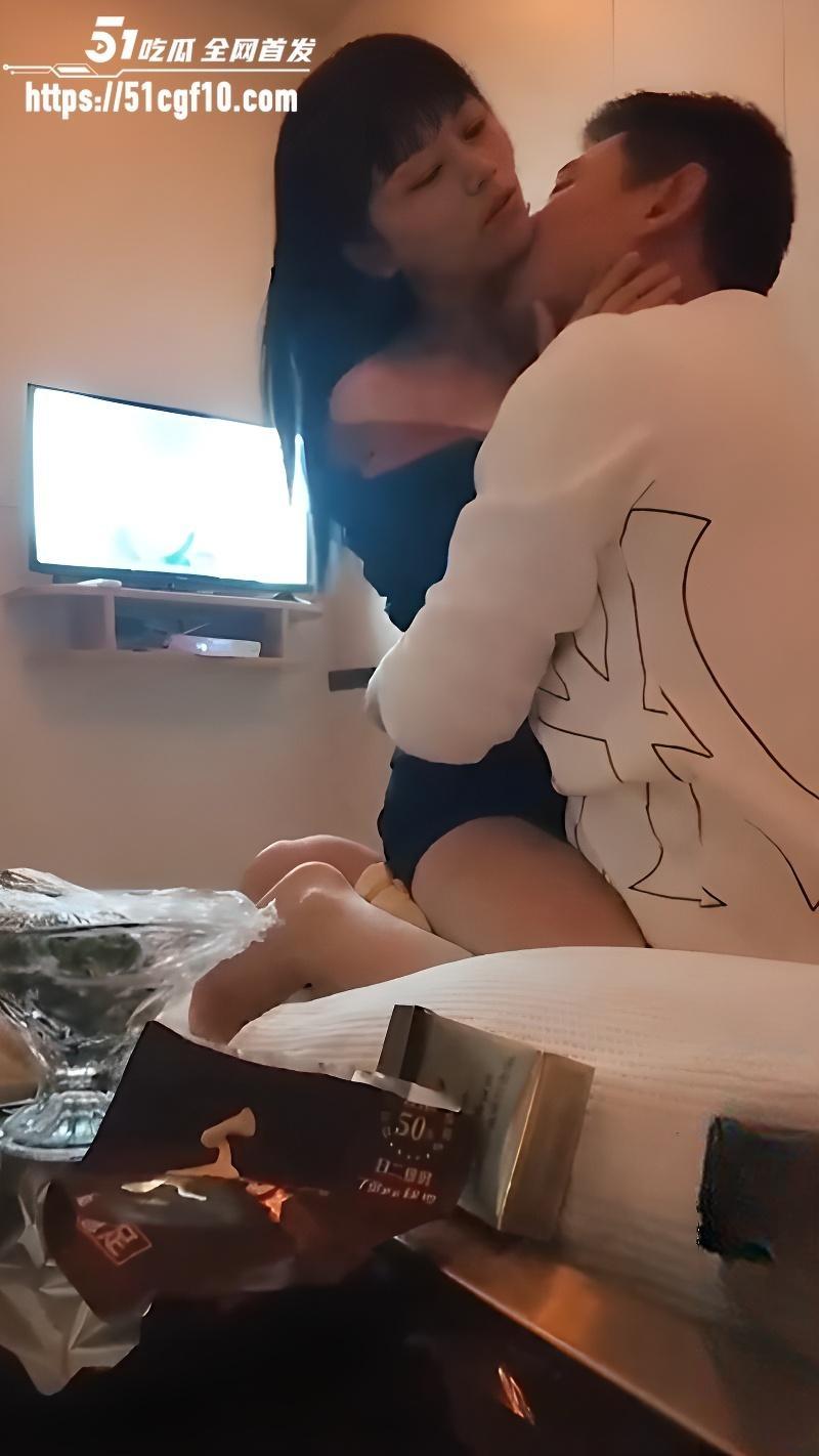按摩店约炮女技师 220260812123802