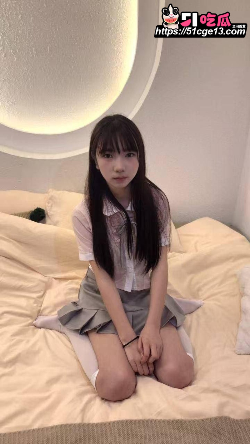 那些年操过的咯咯哒 长沙嫩妹 娟娟 刚下海逼紧水多 服务态度堪称一绝！