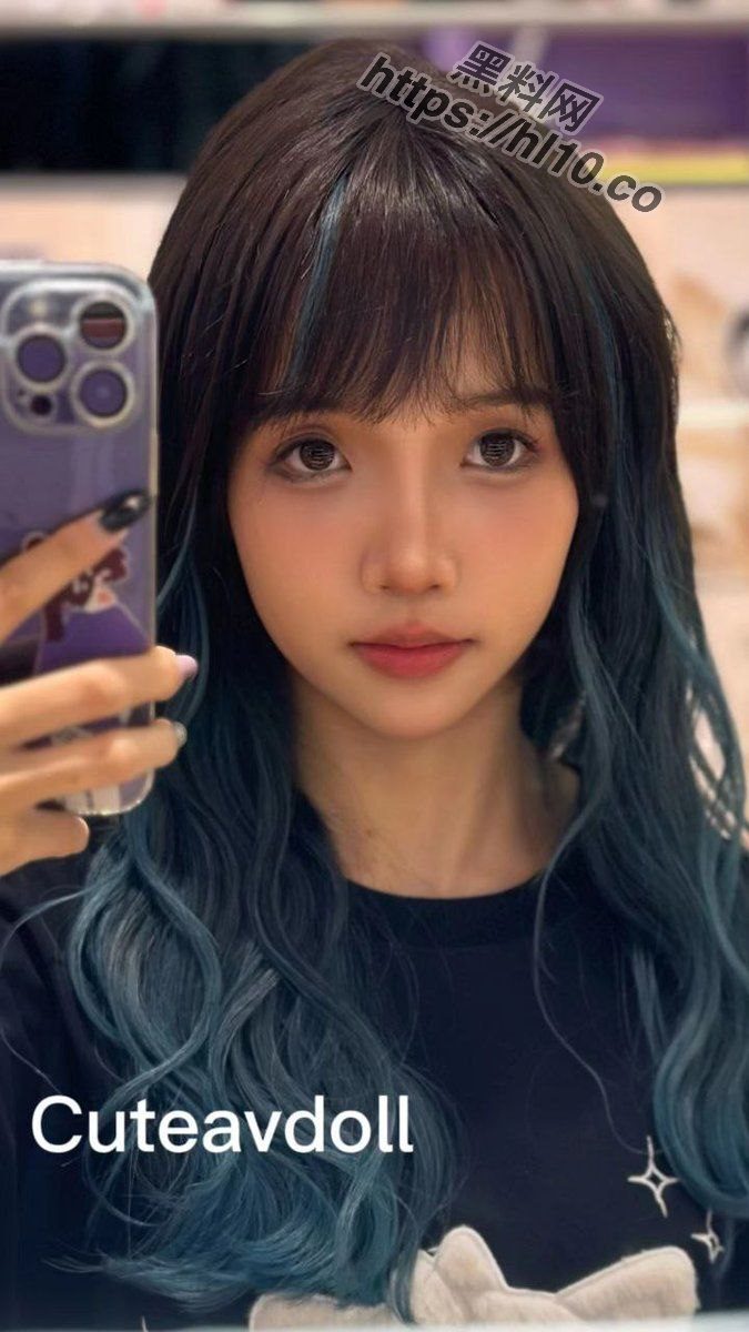 推特网红极品福利姬颜值萝莉「虾酱」小穴却犹如深渊下的恶魔，凝视着你的灵魂