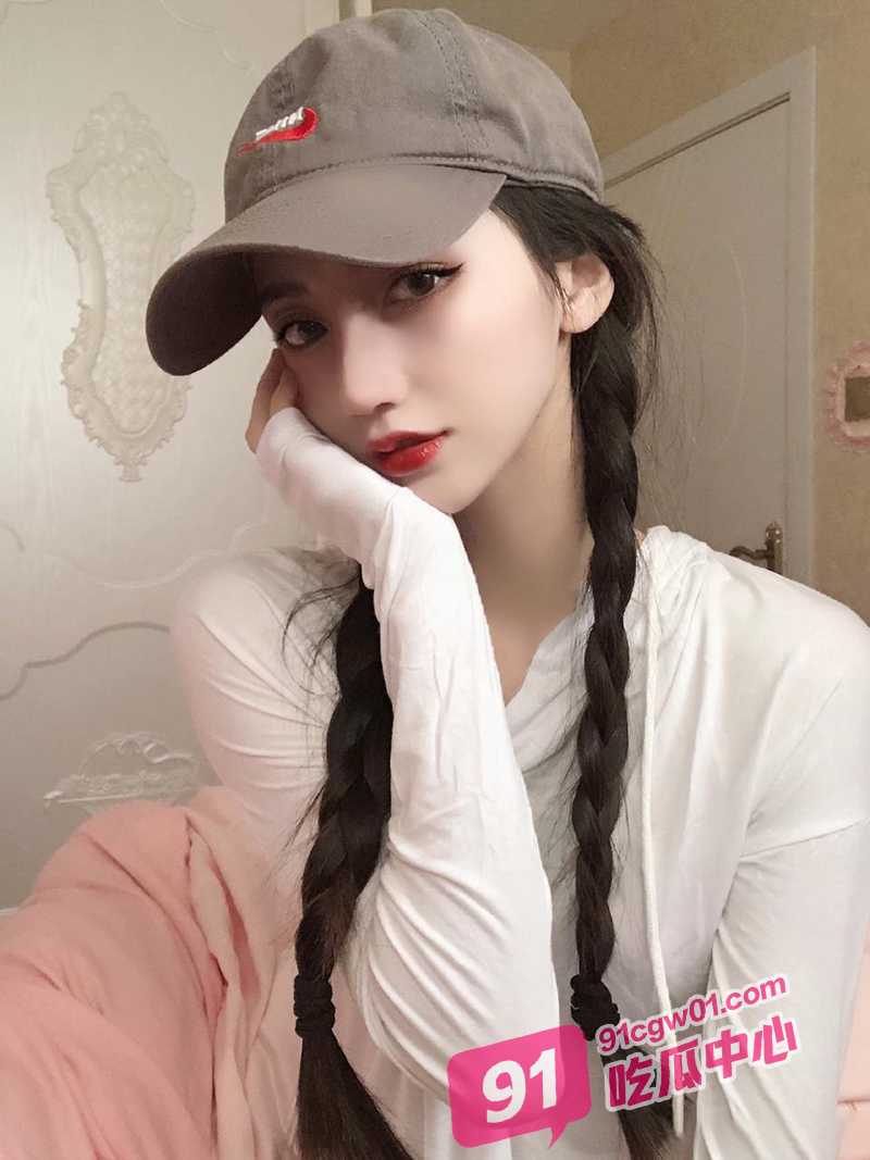 OnlyFans人气博主Jayinne作品大赏 自慰口爆无套性爱应有尽有！ 配图7